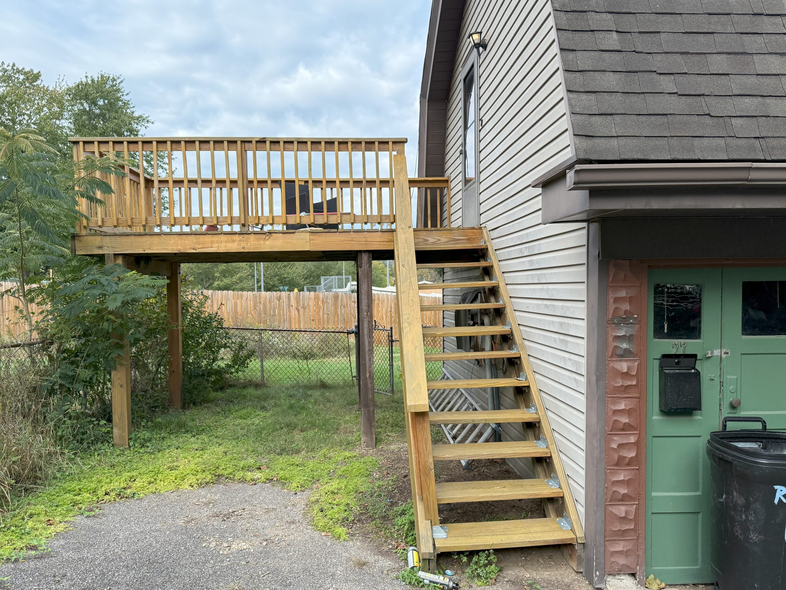 Deck at 27 Richmond Street in Crafton, Pennsylvania.